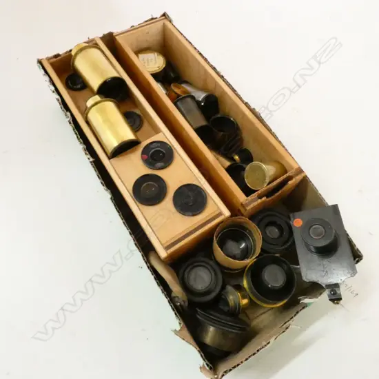 BOX OF ASSORTED MICROSCOPE LENSES, ETC